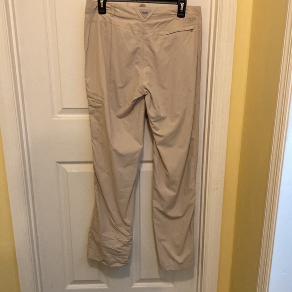 Womens Columbia pants - Picture 3 of 3